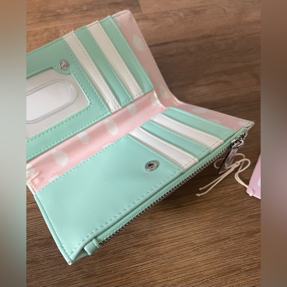 HELLO KITTY & PUSHEEN-NWT Faux Leather Wallet - Picture 11 of 13